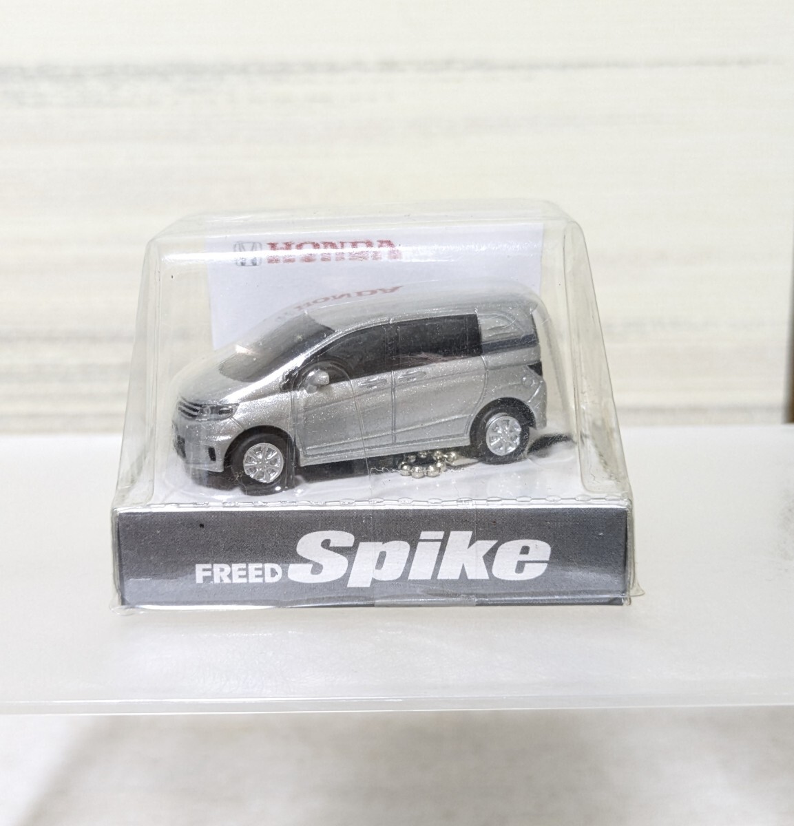 ホンダ フリード スパイク FREED Spike LEDライト キーホルダー プルバックカー ミニカー キーチェーン HONDA 非売品 未開封 キーチェーン