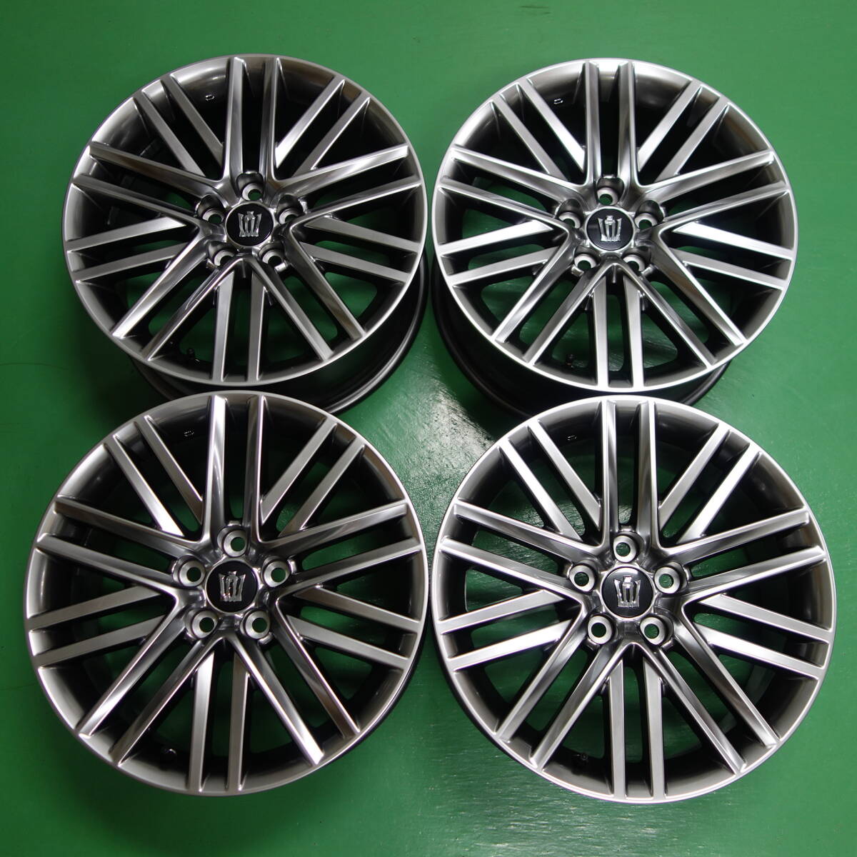 ★送料2600円～ 納車・新車外し トヨタ 220系 クラウン RS 後期 純正 18インチ アルミホイール 4本セット スーパークロームメタリック塗装