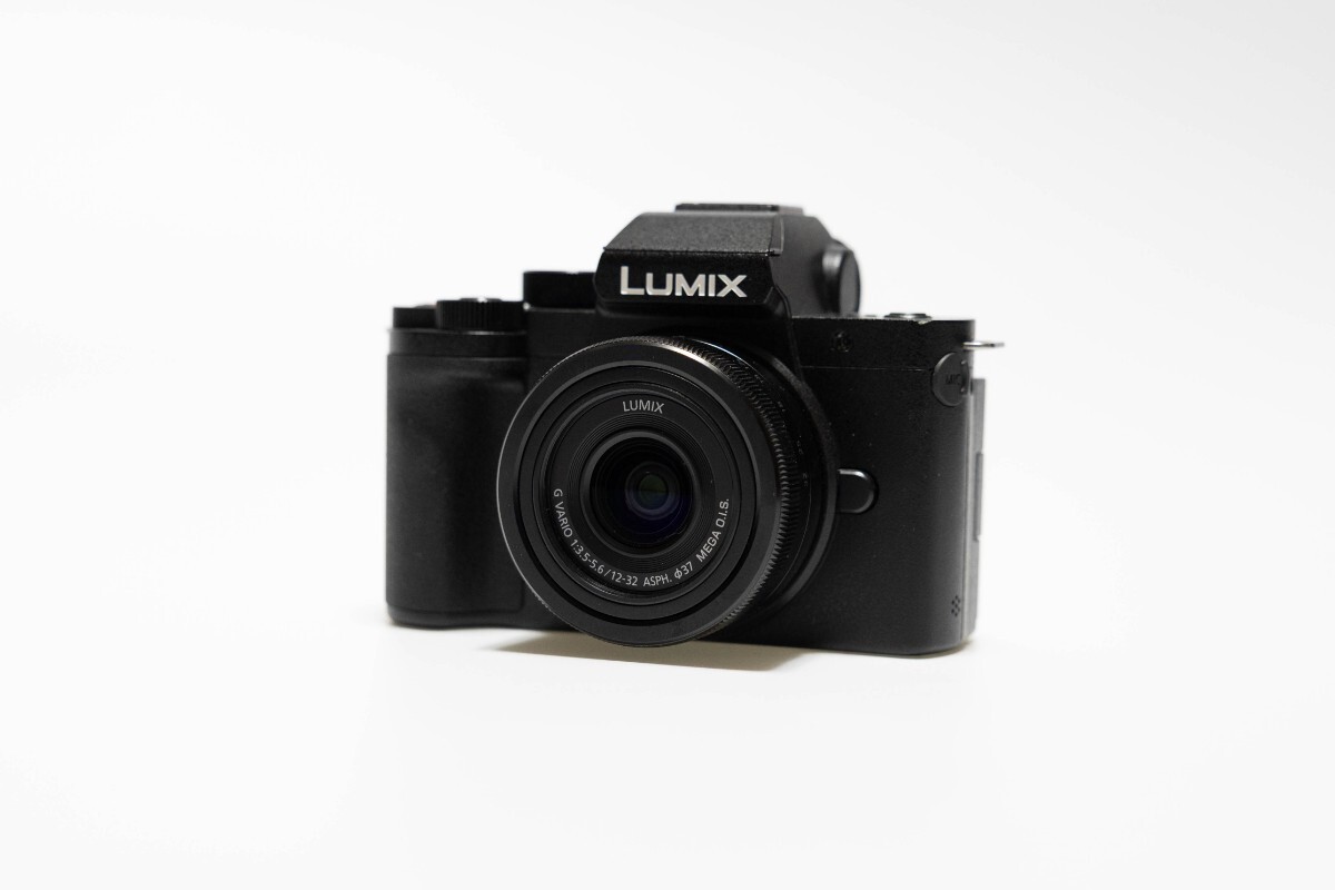 Panasonic LUMIX DC-G100k 標準ズームレンズキット LUMIX FVARIO ミラーレスカメラ G VARIO 3.5-5.6/12-32 ASPH