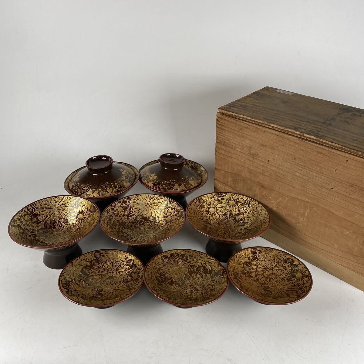 輪島塗 漆器 沈金 草花文 蓋付碗 吸物碗 五客 茶道具 煎茶道具 漆芸 希少 箱付 骨董品 古美術品 細密絵付 和食器 茶碗 【114】