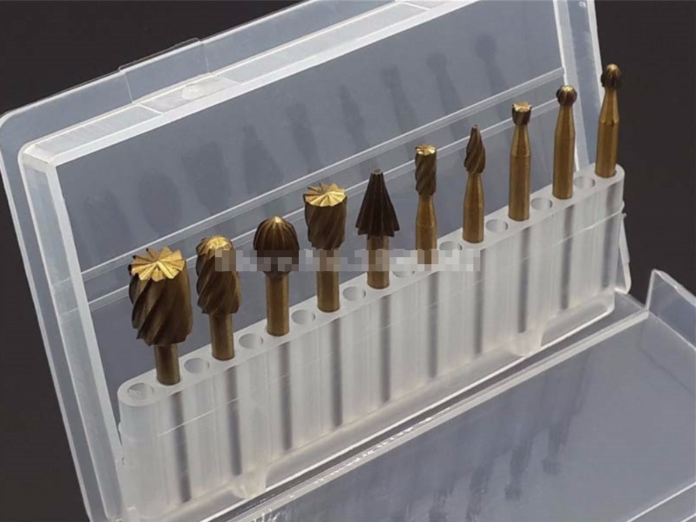 チタンコート ドリル ビット10本セット ケース入り （穴あけ 削り リューター ルーター 研磨 切削 鉄工 木工 電動ドライバー ),
