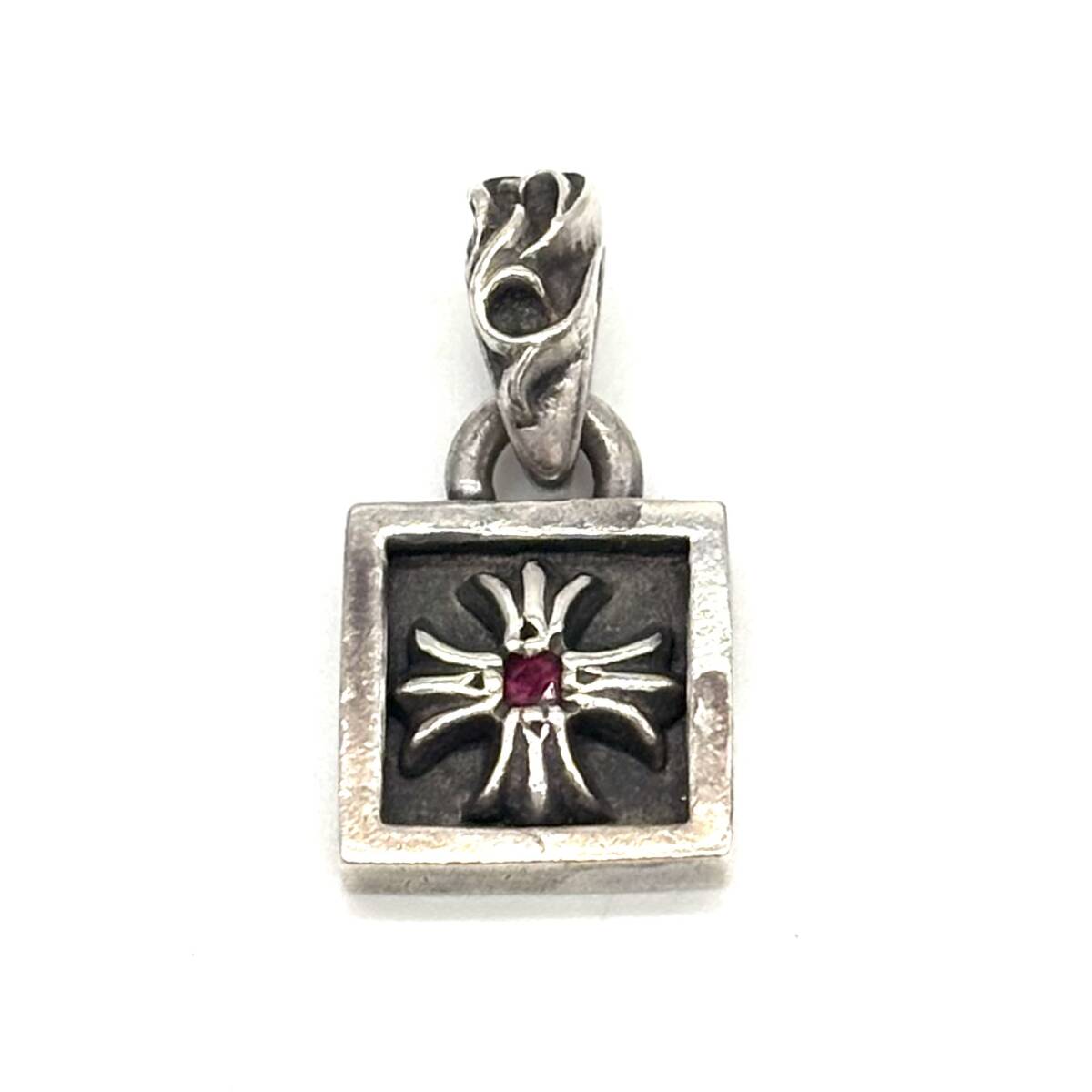 CHROME HEARTS クロムハーツ FRAMED CH PLUS RUBY フレームドCHプラス ルビー チャーム ペンダントトップ SV925 AACD鑑定済み