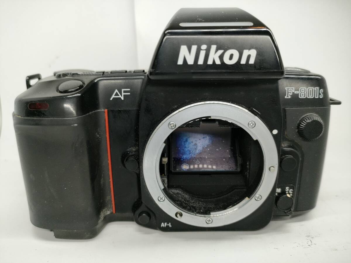 B811) Nikon　F-801S