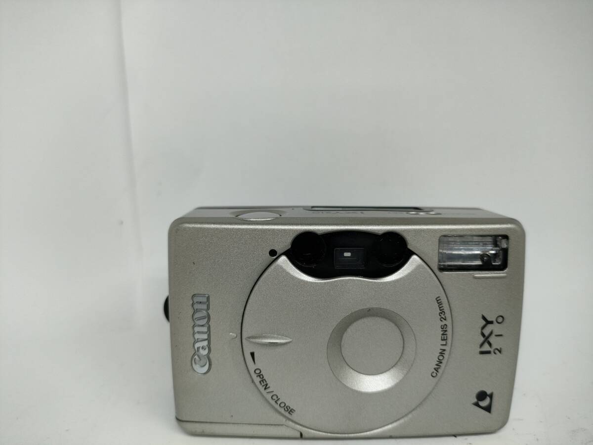 B822）Canon　IXY210