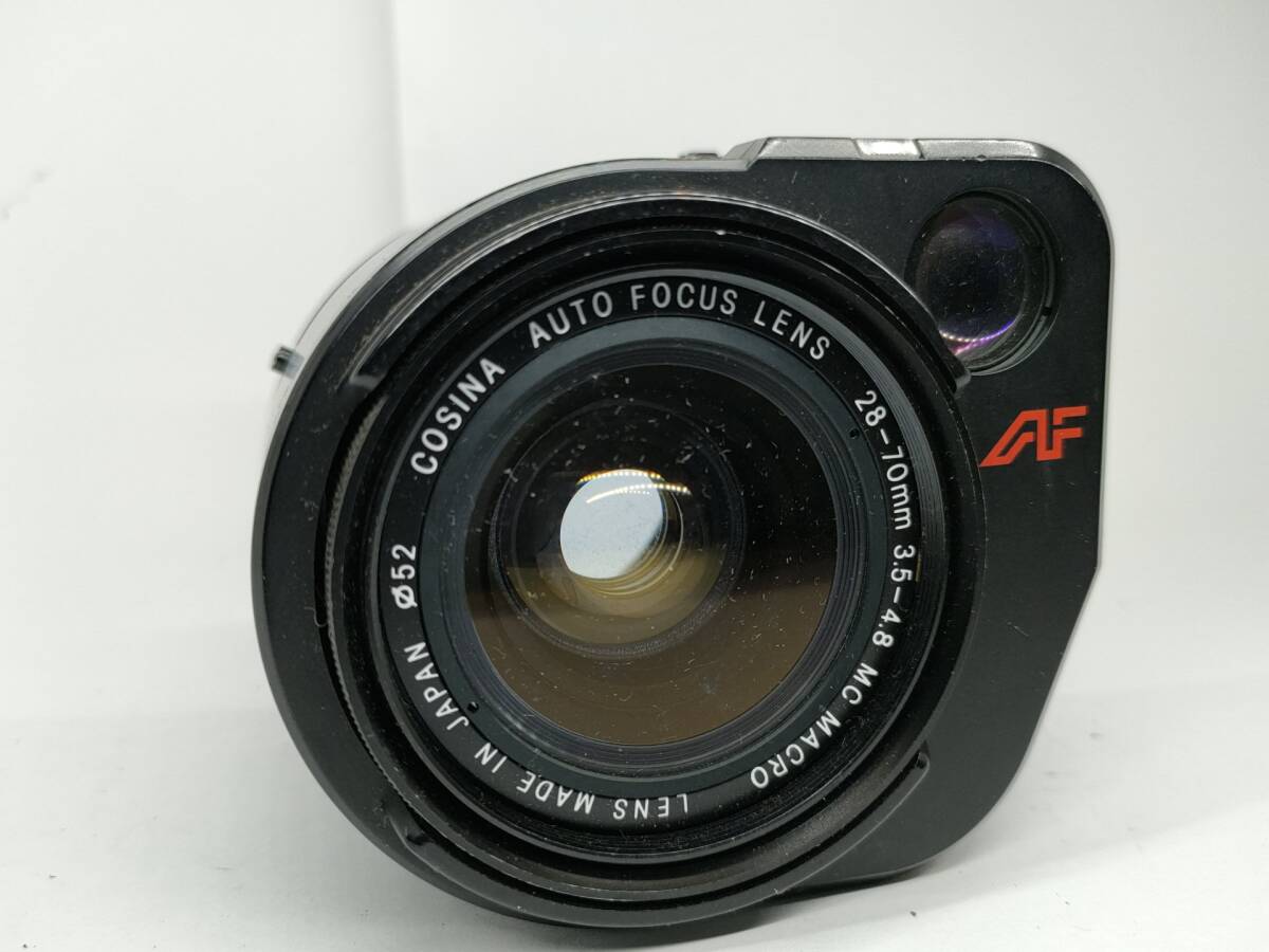C67) COSINA AUTO FOUCYS LENS 28-70mm 3.5-4.8 MACRO