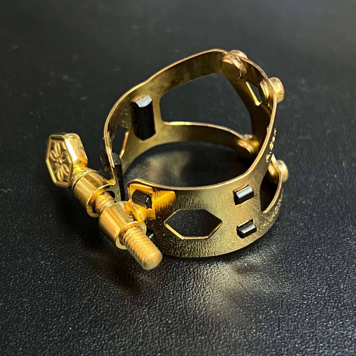 YANAGISAWA ／ヤナギサワ Yany SIXS （ヤニー シクス） アルトサックス用リガチャー (B♭クラリネット兼用) 中古 委託品