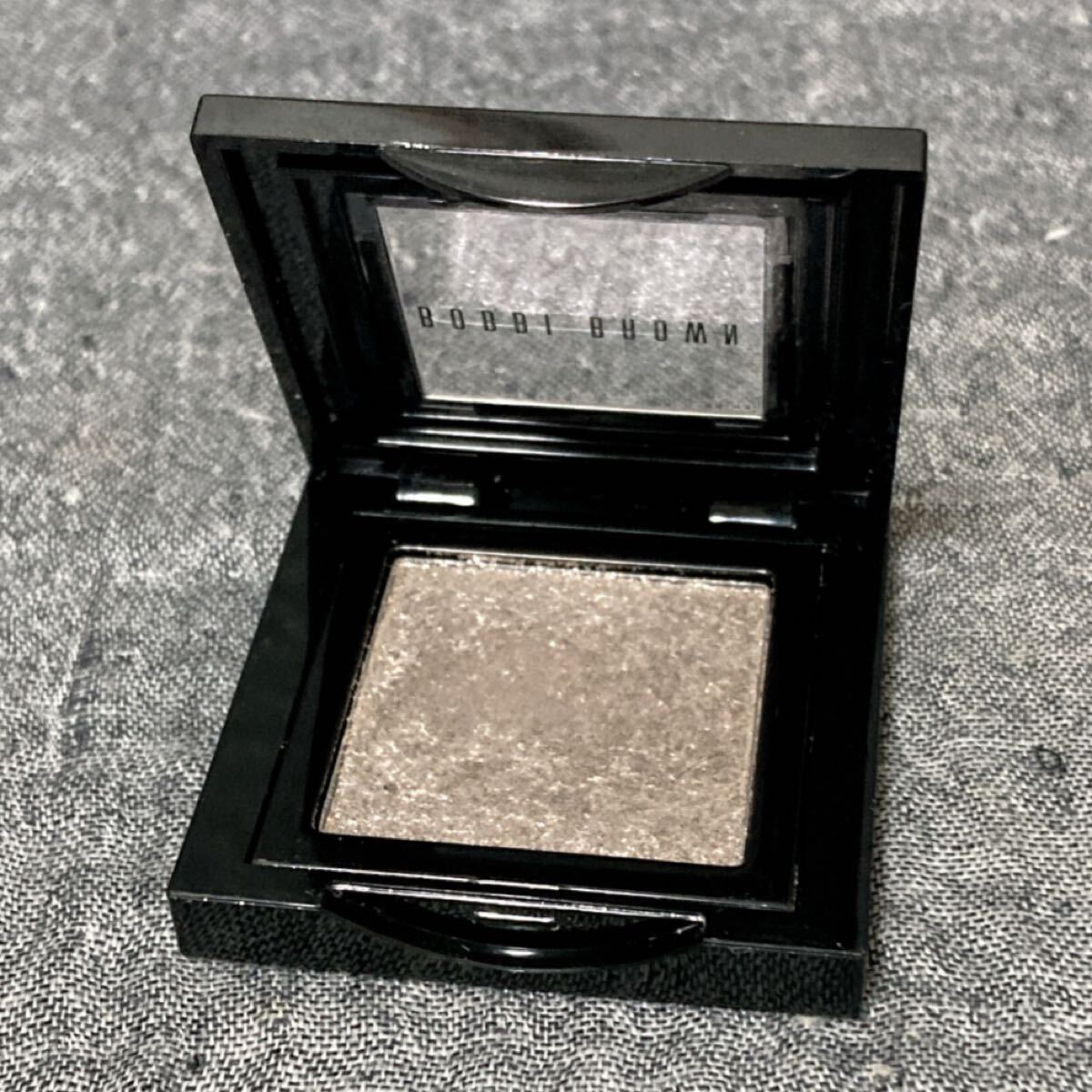G6A115◆ ボビイブラウン BOBBI BROWN スパークルアイシャドウ 04 マイカ アイシャドウ