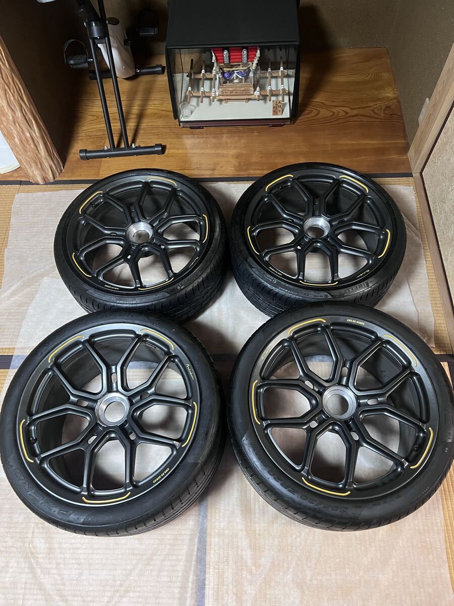 超高級ブリクストンフォージド Brixton Forged ポルシェ 911 991 992 カレラ GTS ターボ ターボs センターロック アメ鍛 タイヤホイール
