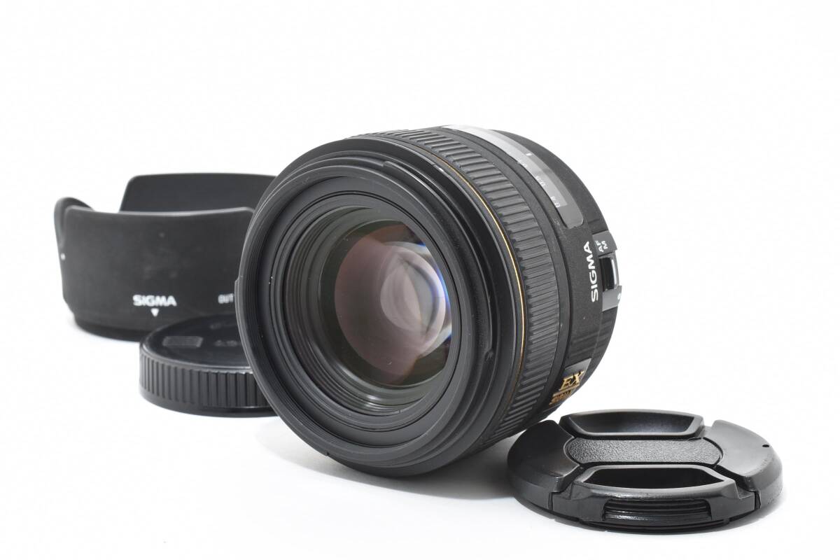 Sigma 30mm F/1.4 EX DC HSM Lens for Canon EF シグマ　カメラレンズ　#532