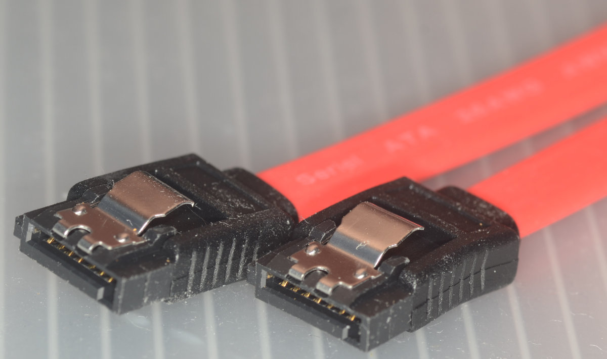 SATAケーブル 40cm