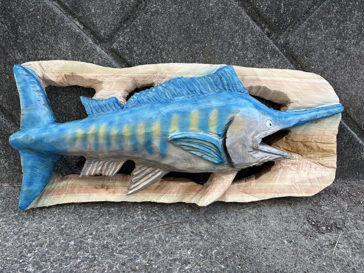 カジキ マグロ チェンソーアート高さ35センチ横76センチ 置物 桧 木彫り 彫刻 魚 木製 アンティーク オブジェ 丸太 壁掛け フィッシュ