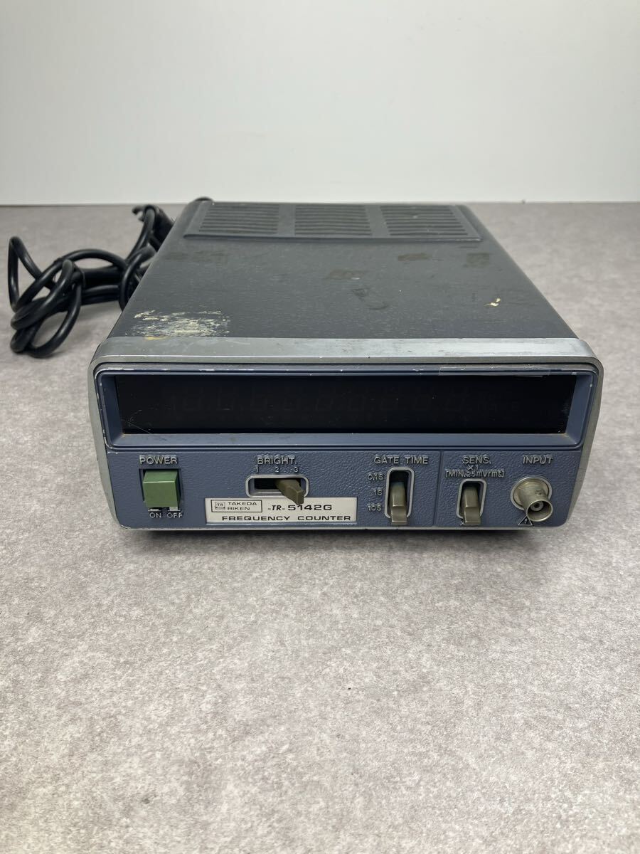 タケダ理研　TR-5142G 周波数カウンター（通電）