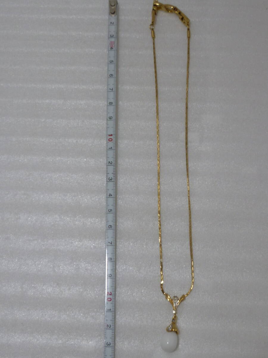 NINA RICCI/ニナリッチ ブランド ゴールドカラー ネックレス 