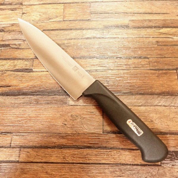 ツヴィリング 牛刀 研ぎ済 ステンレス 万能包丁 柄にシール Zwilling Henckels 180mm