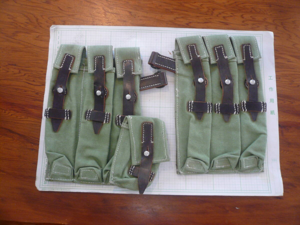 即決有　ナチスドイツ軍　ＭＰ40シュマイザー　マガジンポーチ２個組　レプリカ　　 送料340円～