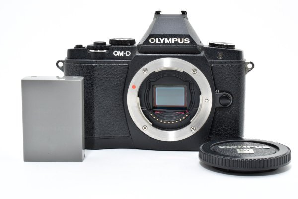 ADS8137★ ショット数 4,210回 実用美品 ★ オリンパス OLYMPUS OM-D E-M5 ボディ ミラーレス一眼