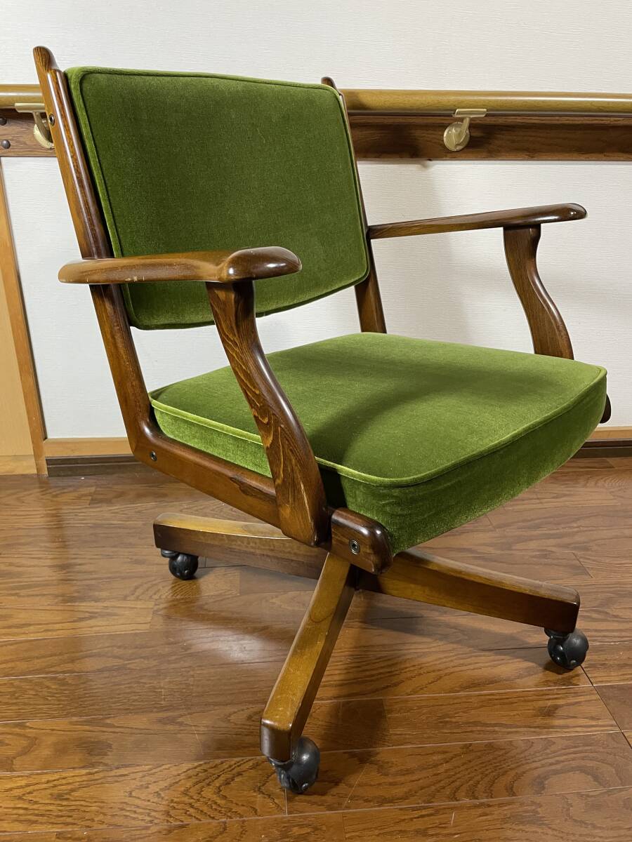karimoku カリモク コロニアル アーム付 デスクチェア キャスター付 グリーンモケット 回転イス