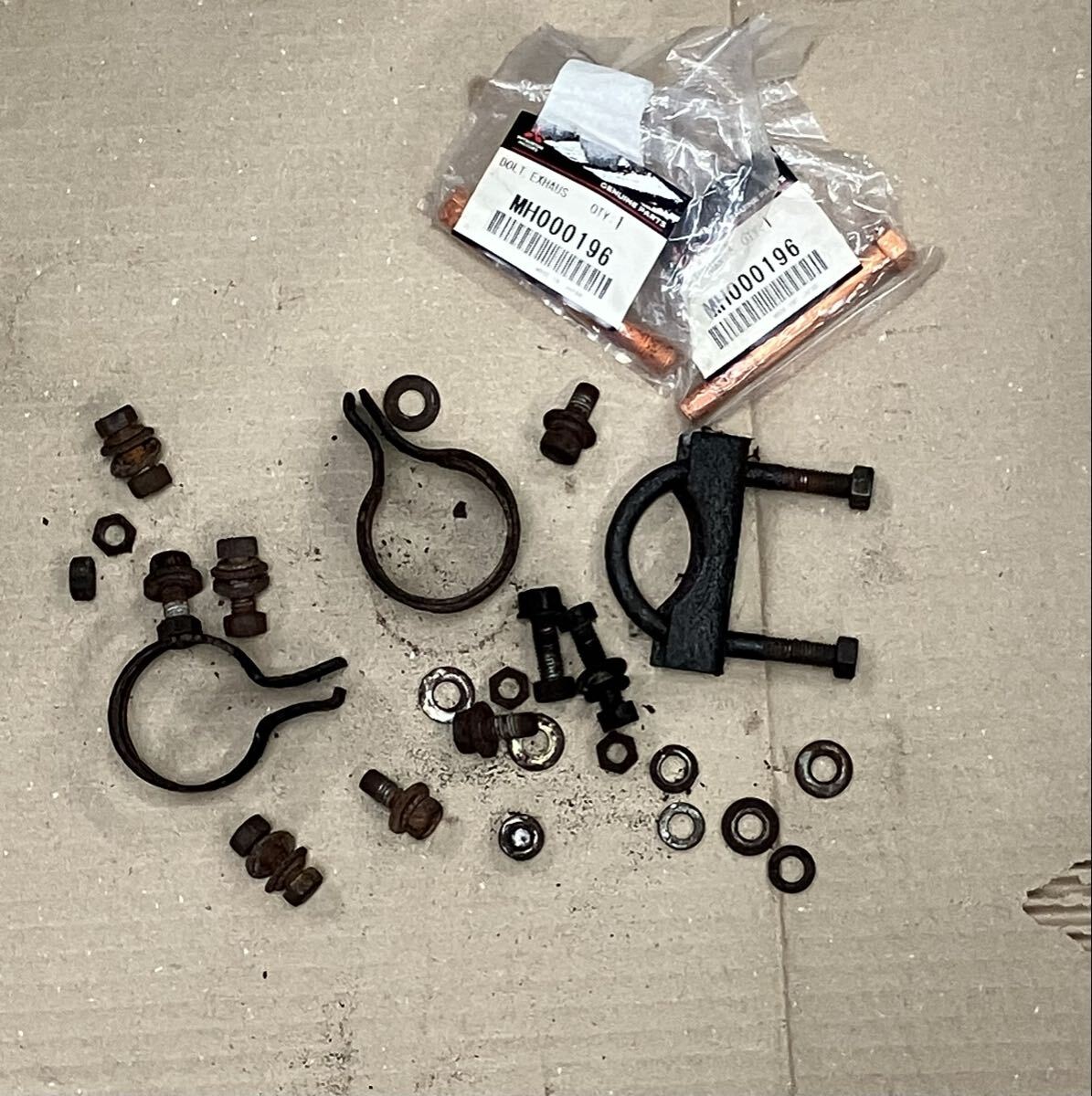 三菱 ジープ ディーゼル 4DR5 エンジン 用 マフラー 部品 J24 J25 J36 J44 J54 J55 JEEP