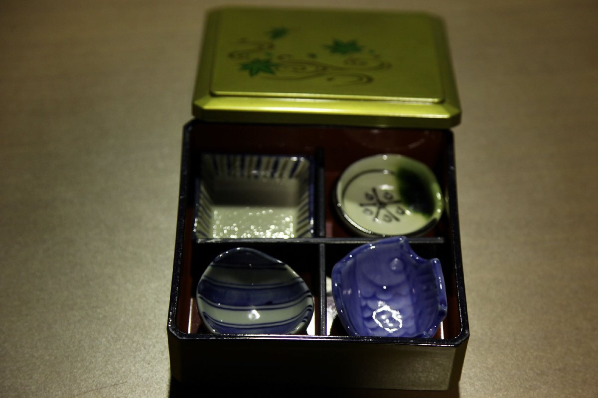 豆皿　醤油皿　4枚　陶器　薬味皿　未使用　★0314　B-3　N-5
