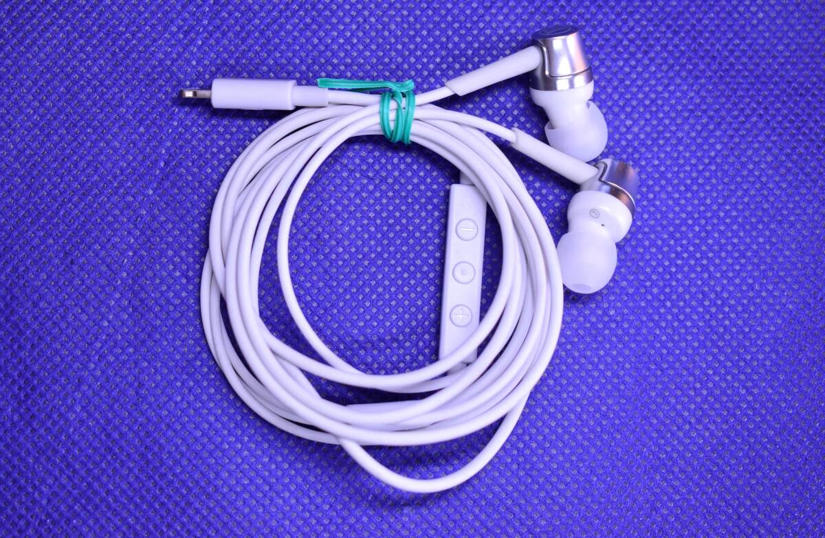 audio Technica ATH-CKD3Li 有線イヤホン Lightning用 アップル製品対応 マイク付きリモコン オーディオテクニカ 
