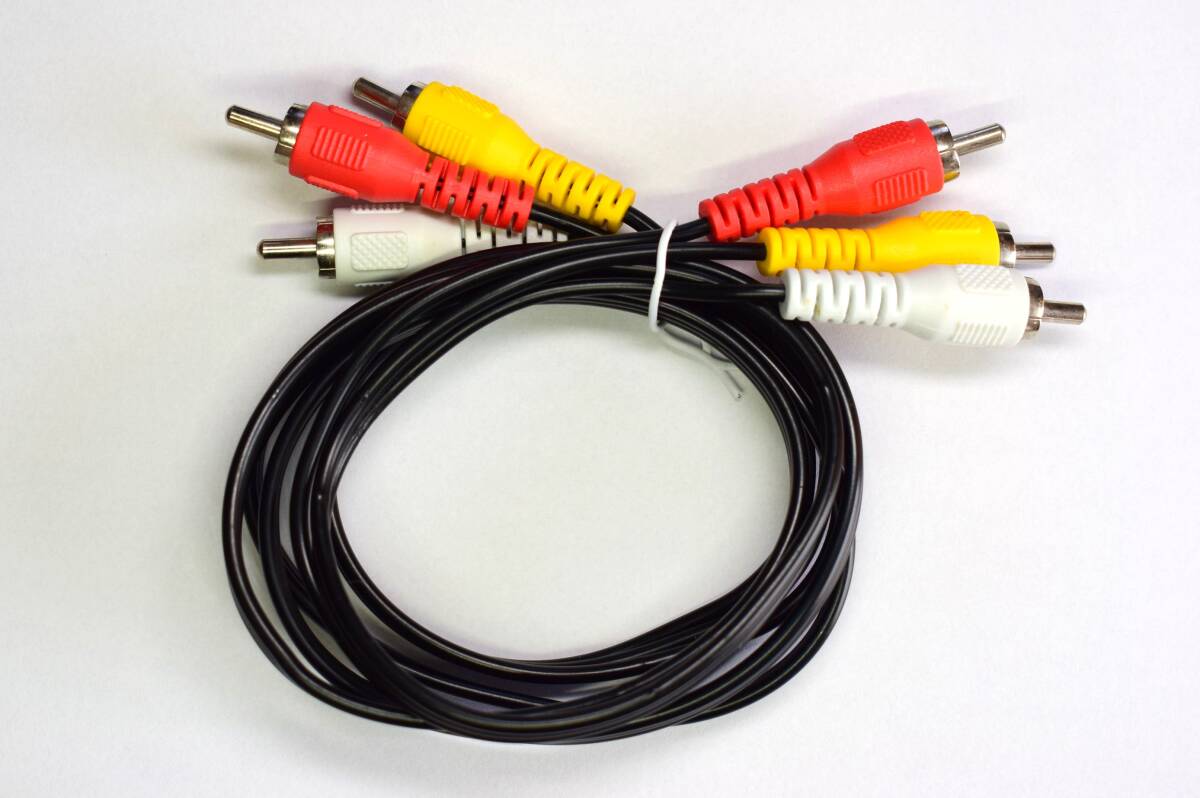 ビデオAVケーブル 3RCAピンプラグ AVケーブル 1.2m (プラグオス－オス赤・白・黄)