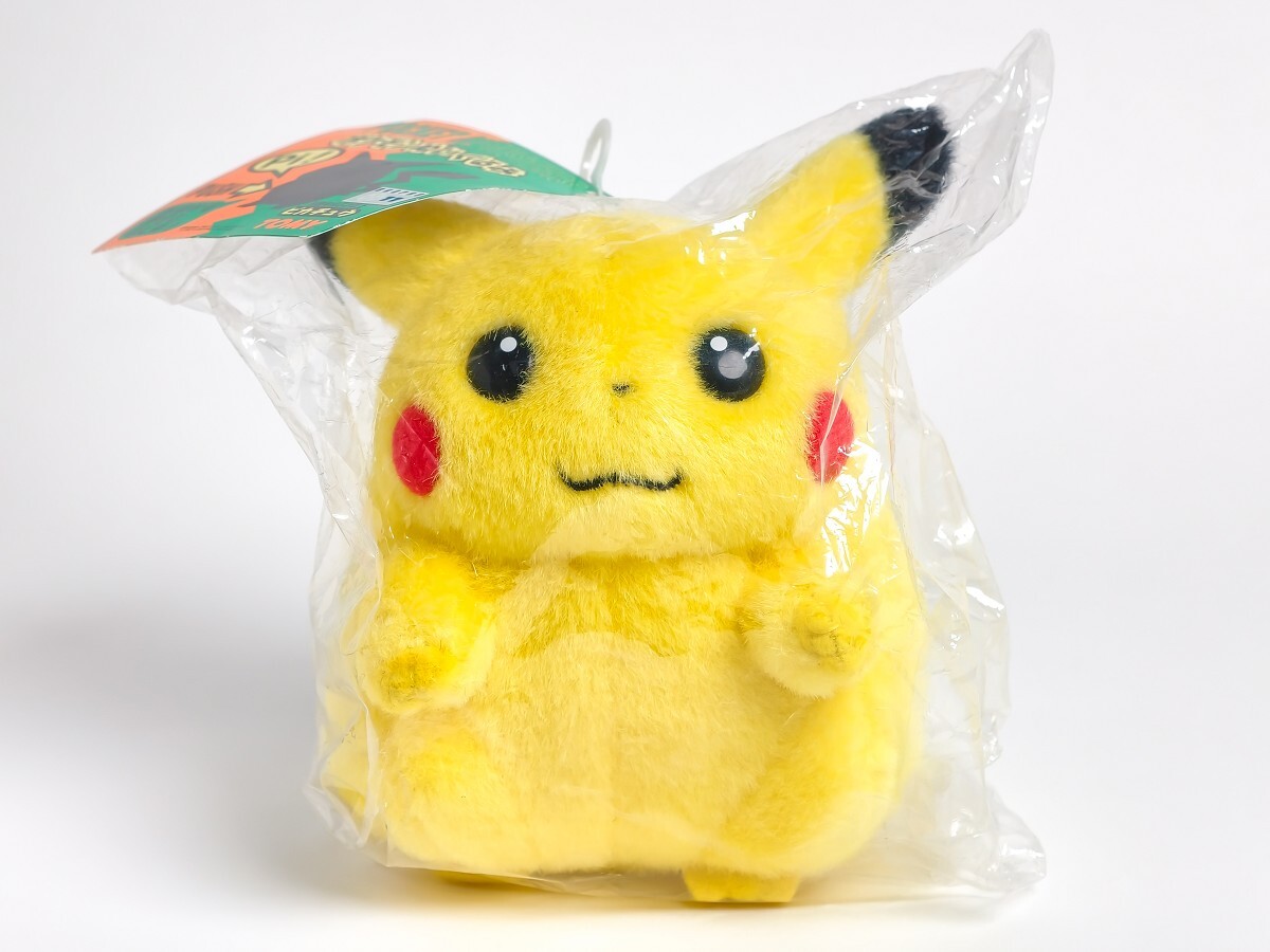 未開封 TOMY 初期 ポケットモンスター ピカチュウ Pi! ぬいぐるみ
