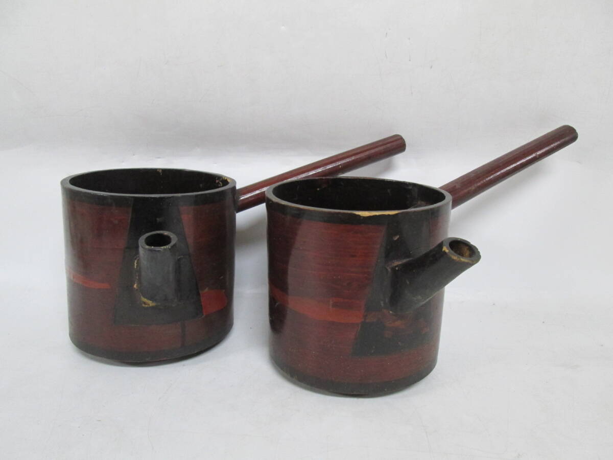 【0121o A1952】 時代物 漆塗り 本堅地 茶懐石道具 湯桶 御神酒 酒器 花器 花入れ Mingei sake Urushi Lacquer