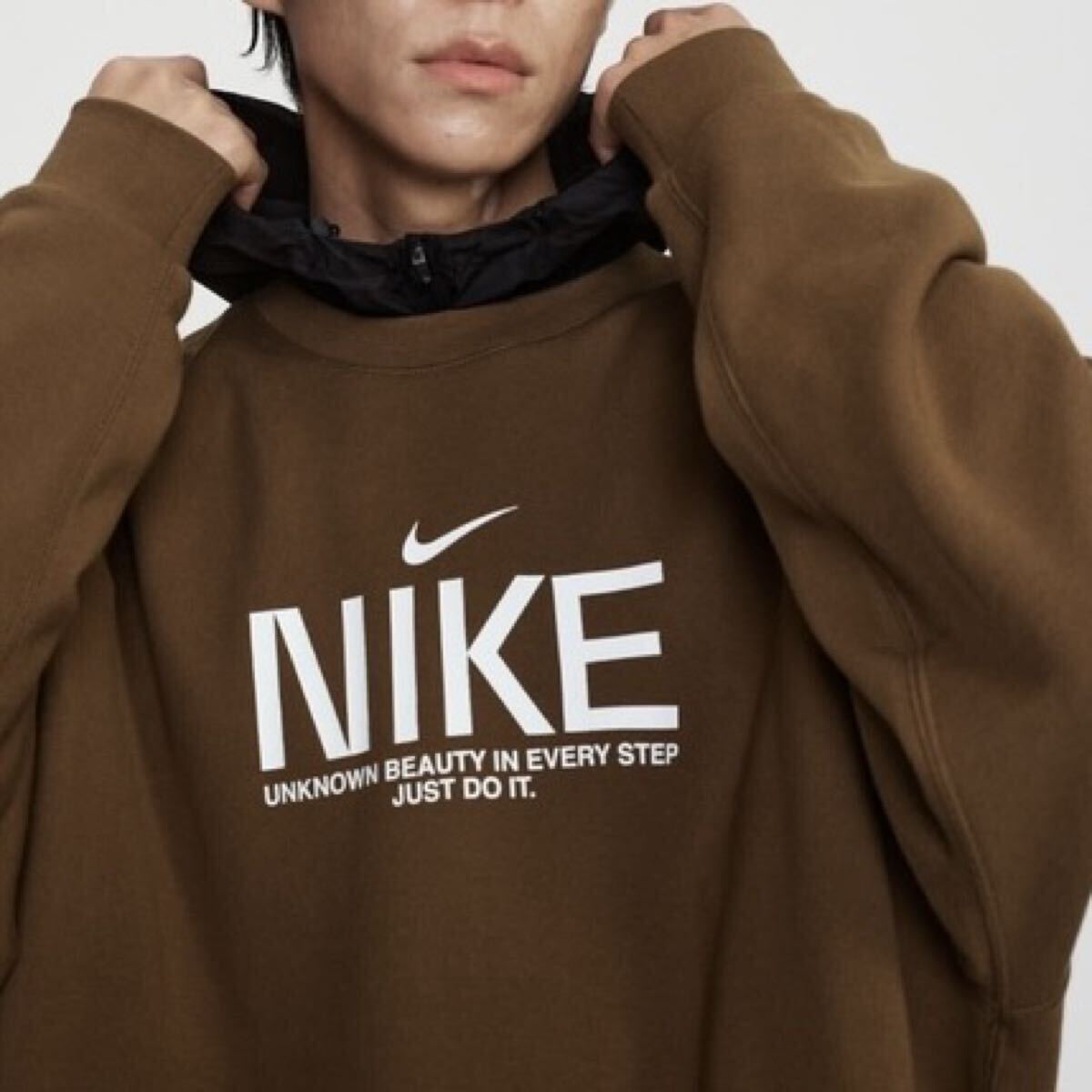 XL 新品 NIKE ナイキ オーバーサイズ スウェット クルー トレーナー フレンチテリー 綿100 ロゴ ブラウン 茶色 プルオーバー クラブ