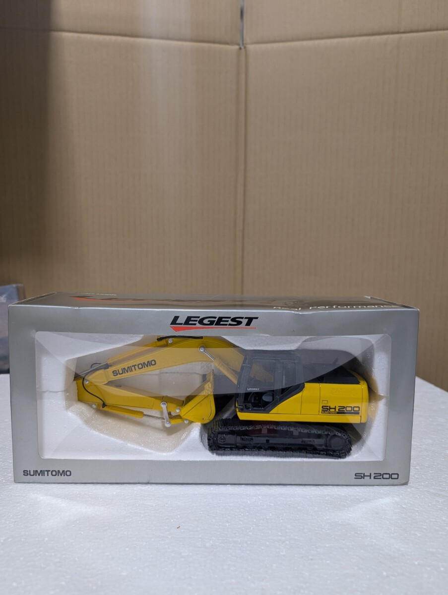 特注ミニカー 建機MODEL SUMITOMO SH200 非売品ミニカー ミニチュア重機 1/40 住友建機 LEGEST 油圧ショベル 販売促進用ミニカー