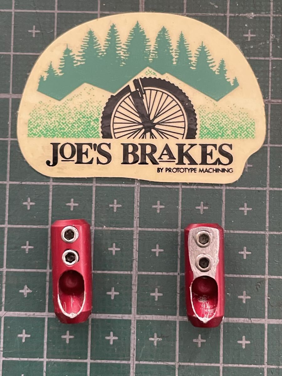 中古品 JOE’s Components USA Speeding Bullets ブレーキワイヤーハンガー 2個セット ステッカーおまけ 箱、説明書、ワイヤー類無し