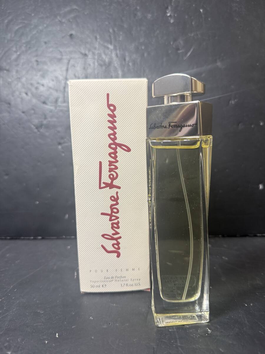 ★コレクター必見 Saivatore Ferragamo サルヴァトーレ フェラガモ 50ml瓶 香水 レディース フレグランス コレクション 現状品 Au278