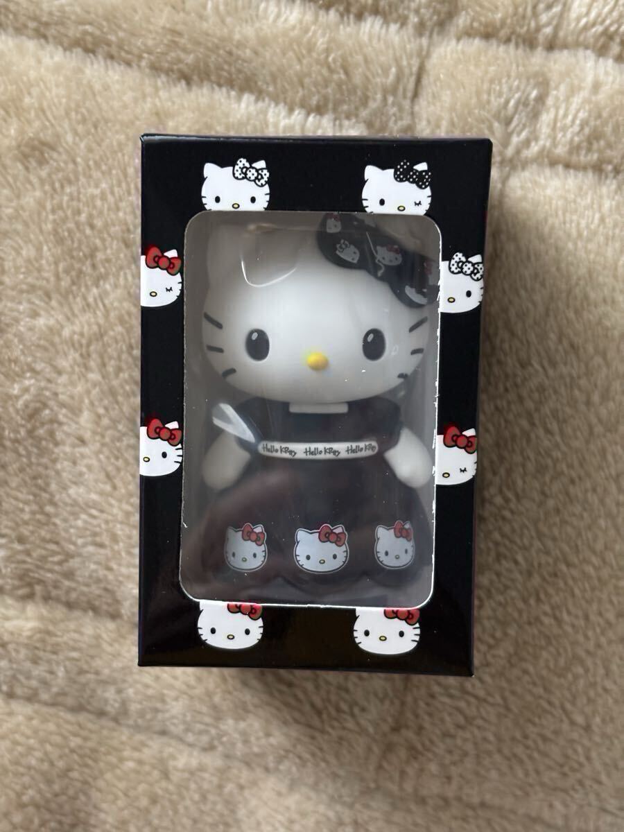 ★未使用★ ハローキティ　シークレットバースデードールミニマスコット　(45th記念) Sanrio