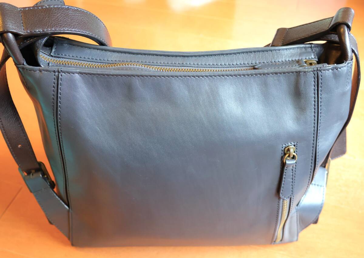 送料無料　美品マザーハウス ヨゾラ２ウェイバッグMネイビー　リュック＆ショルダーMotherhouse中古