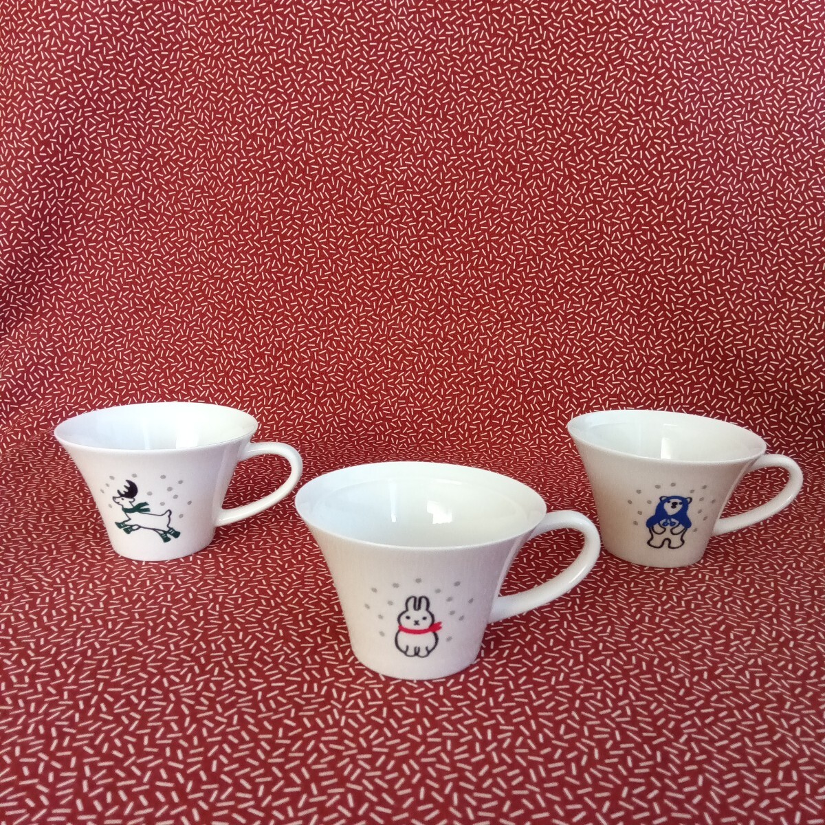 中古☆NESCAFE HOME CAFE マグカップ コーヒーカップ まとめて セット 坂崎千春 ネスレ ノベルティ コーヒーウサギ トナカイ クマ