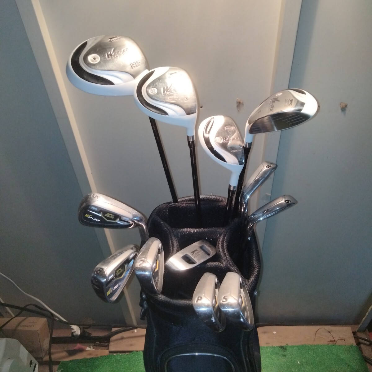 SLAZENGER ゴルフクラブセット ゴルフ　4本ヘッドカバー付き　中古品