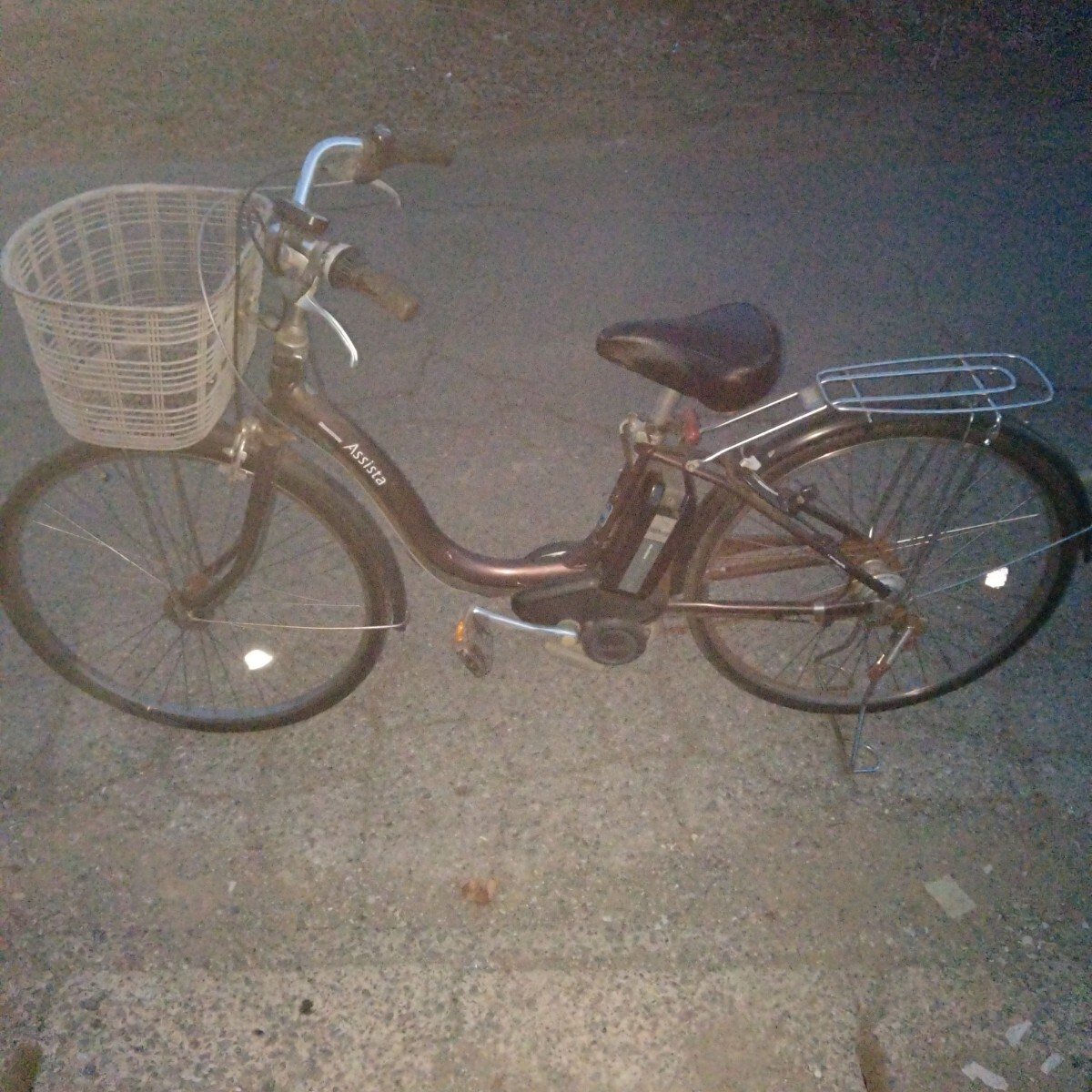電動自転車　ブリジストン　ASSISTA 　充電器付き　26インチ　3速　直接引取希望　千葉県八千代市保品　中古品　現状車　ジャンク