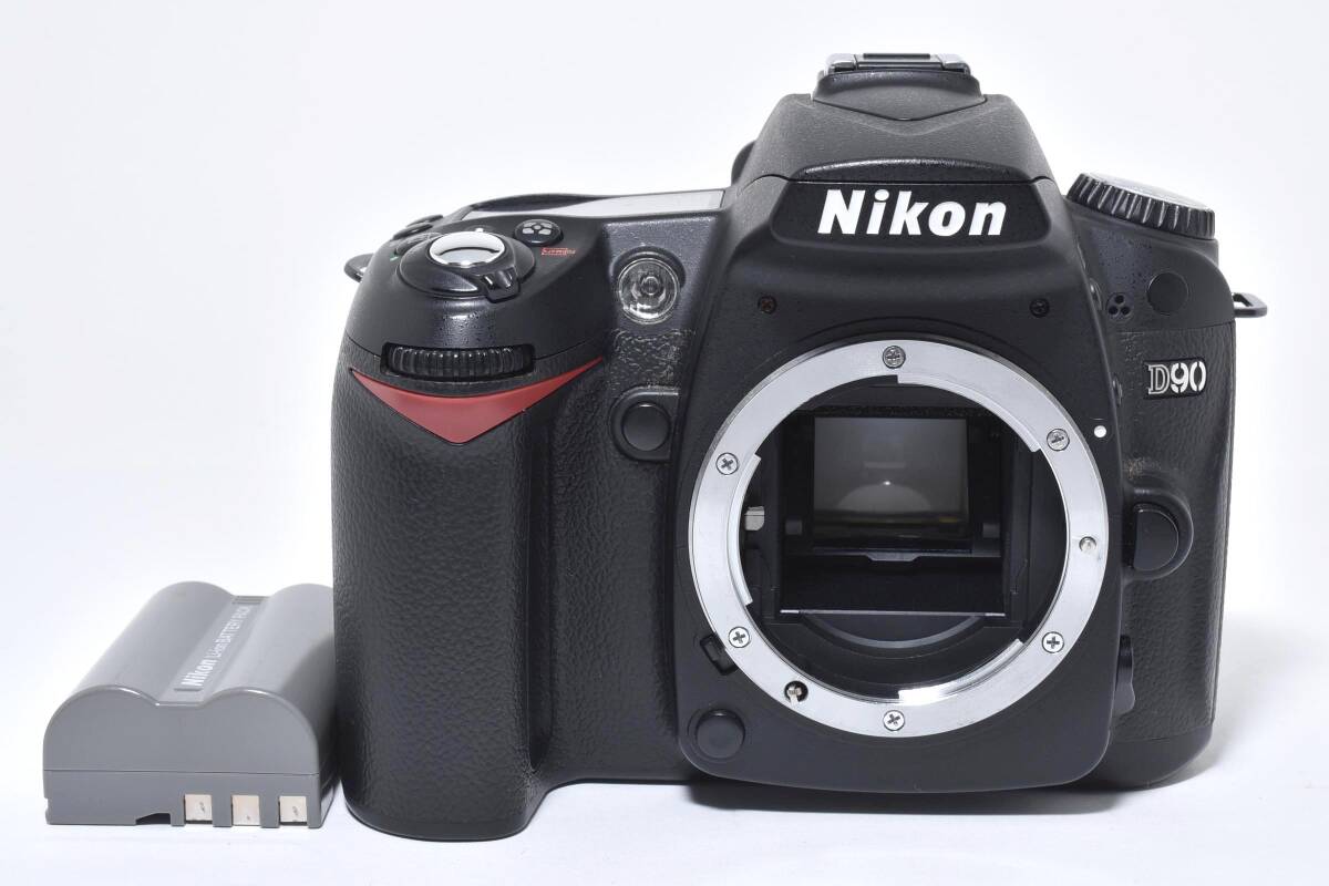 【美品】ニコン D90 ボディ 一眼レフカメラ ショット数 4,413回 Nikon #3326