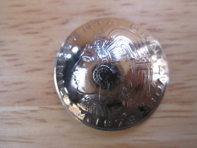 コンチョ　メキシコ５０センタボ　アステカ王　約２３ｍｍ