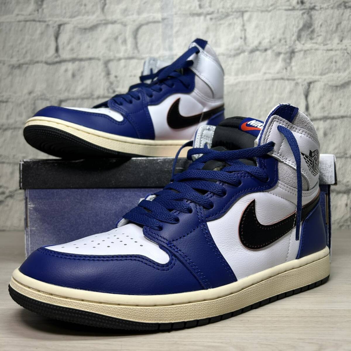 【YH-4859】中古品 NIKE ナイキ AIR JORDAN 1 RETRO HIGH OG RARE AIR エアジョーダン1 ハイカットスニーカー US9/27cm DZ5485-100