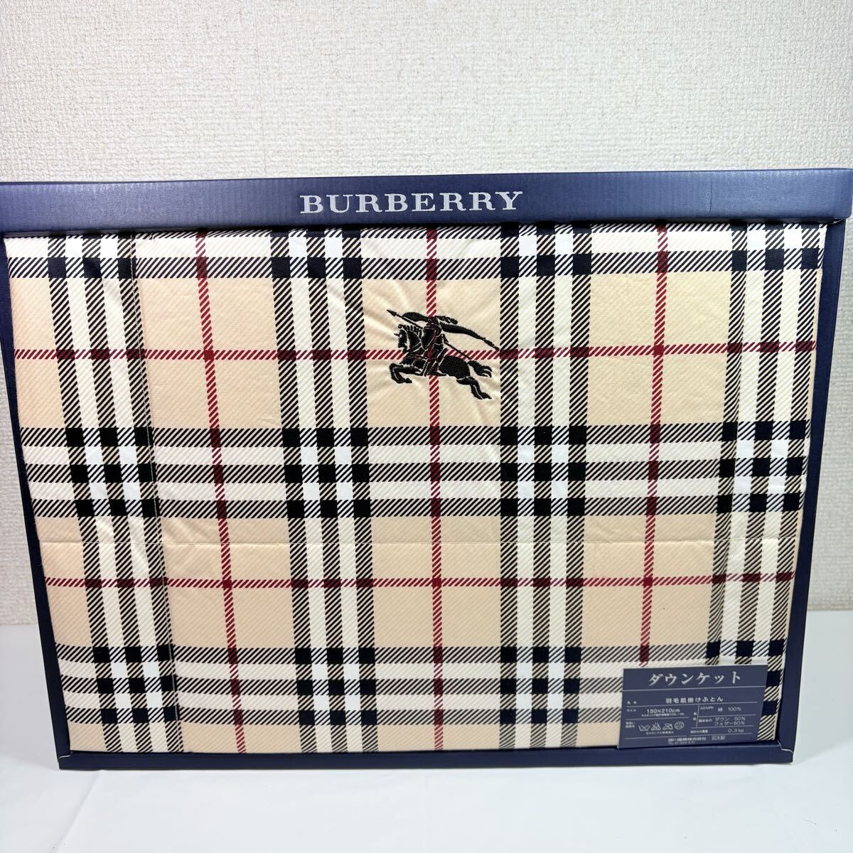 美品未使用　BURBERRY LONDON バーバリーロンドン　ノバチェック　ベージュ　ダウンケット　羽毛肌掛け布団　150×210cm 西川産業 日本製