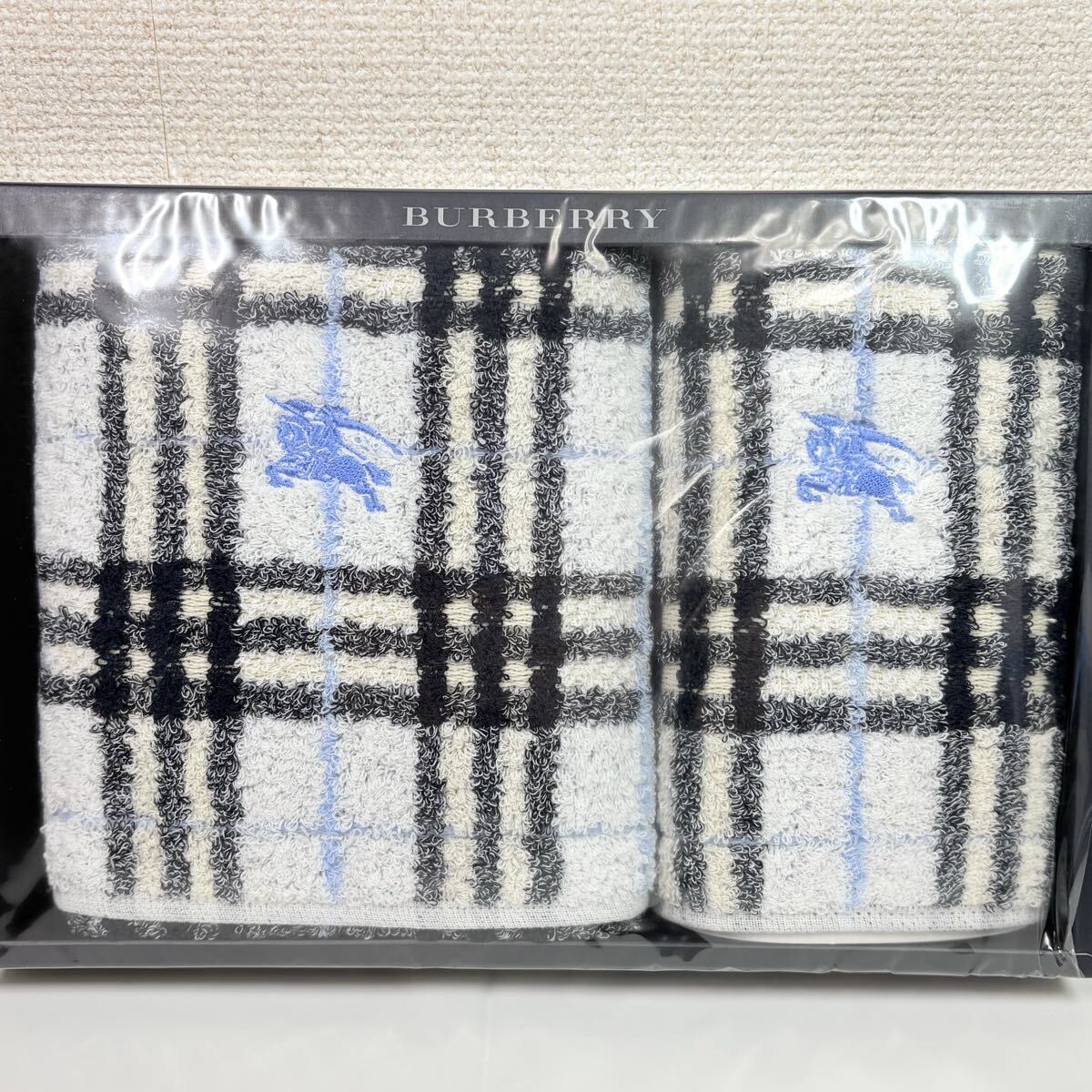 BURBERRY バーバリー　 フェイスタオル　ウォッシュタオル　ノバチェック　ブルー　西川産業　ギフト