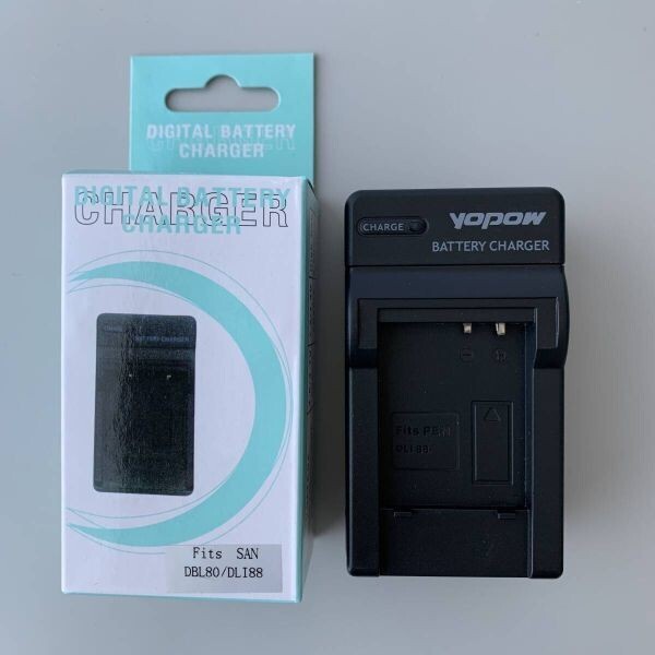 送料無料 Panasonic VW-VBX070 -W対応 VW-BCX1-K LI88 PENTAX K-BC88J D-LI88 対応 Optio P70 P80 WS80 H90 W90 互換急速 AC充電器 高品質