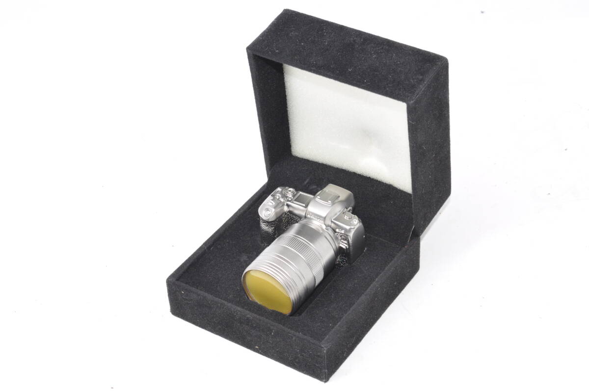 レア品 キャノン CANON EOS R メタル ミニチュア 221g ♯A7764