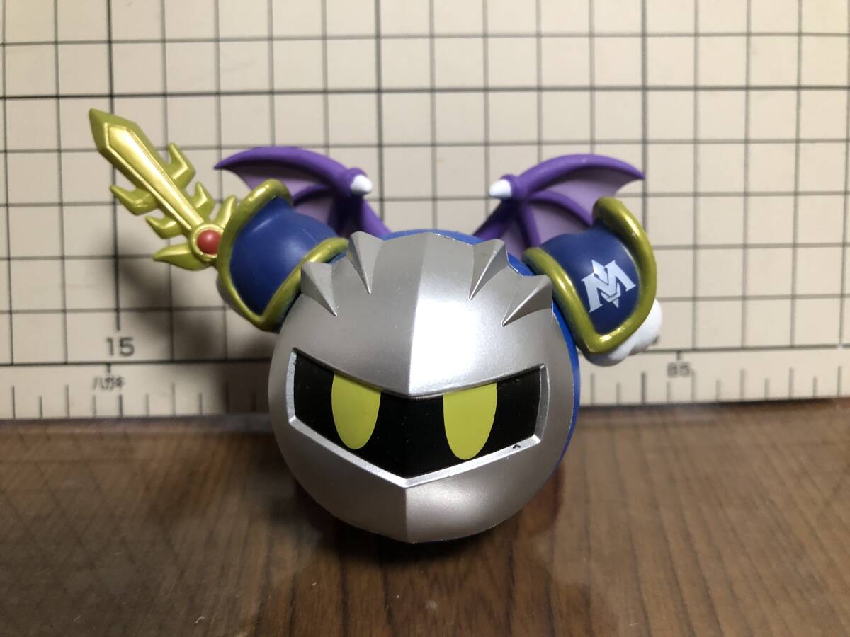 星のカービィメタナイト ゆらゆらマスコット　フィギュア　カービー　グッズ　プライズ