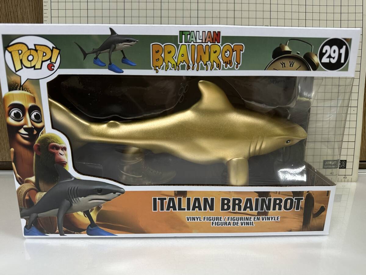 Italian Brannrot 291 イタリアンブレインロッド　鮫　サメ　ゴールド　フィギュア　TralaleroTralala 　AIモンスター　グッズ