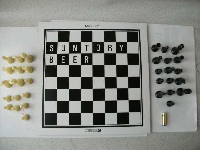 即決　非売品　SUNTORY MALT’s サントリー モルツ CHESS チェス 盤＋駒　 ビール 昭和レトロ モダン