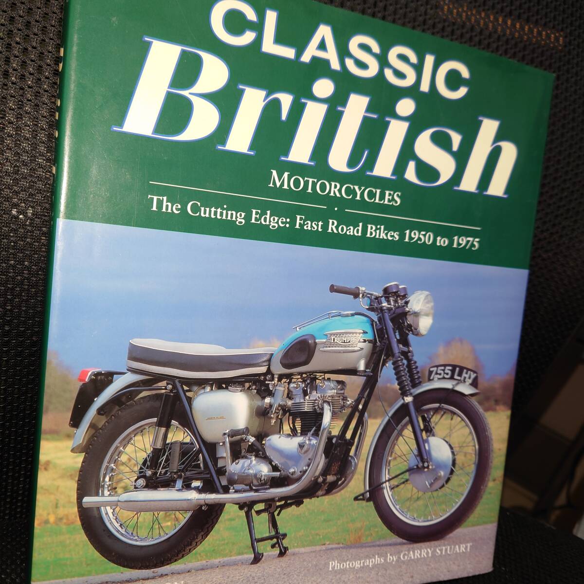 ■CLASSIC British MOTORCYCLES The Cutting Edge Fast Road Bikes 1950 to 1975■洋書 バイク