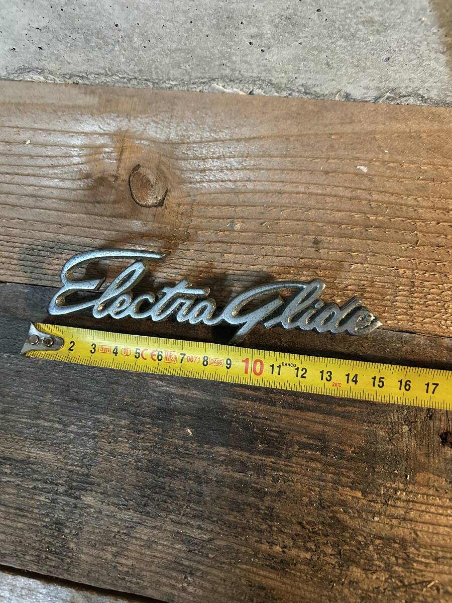 Electra Glide エンブレム 純正 当時物 フロントフェンダー 希少 ビンテージ 旧車 ハーレー レストア 雰囲気良好◎