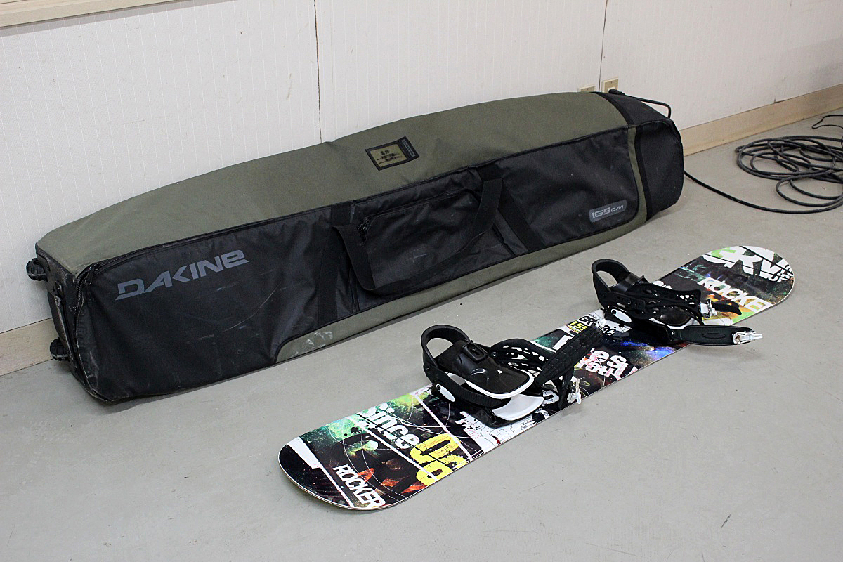 2点セット IGNIO イグニオ snowboards スノーボード 155cm ビンディング付き DAKINE ダカイン ケースあり 中古 現状 G-45 