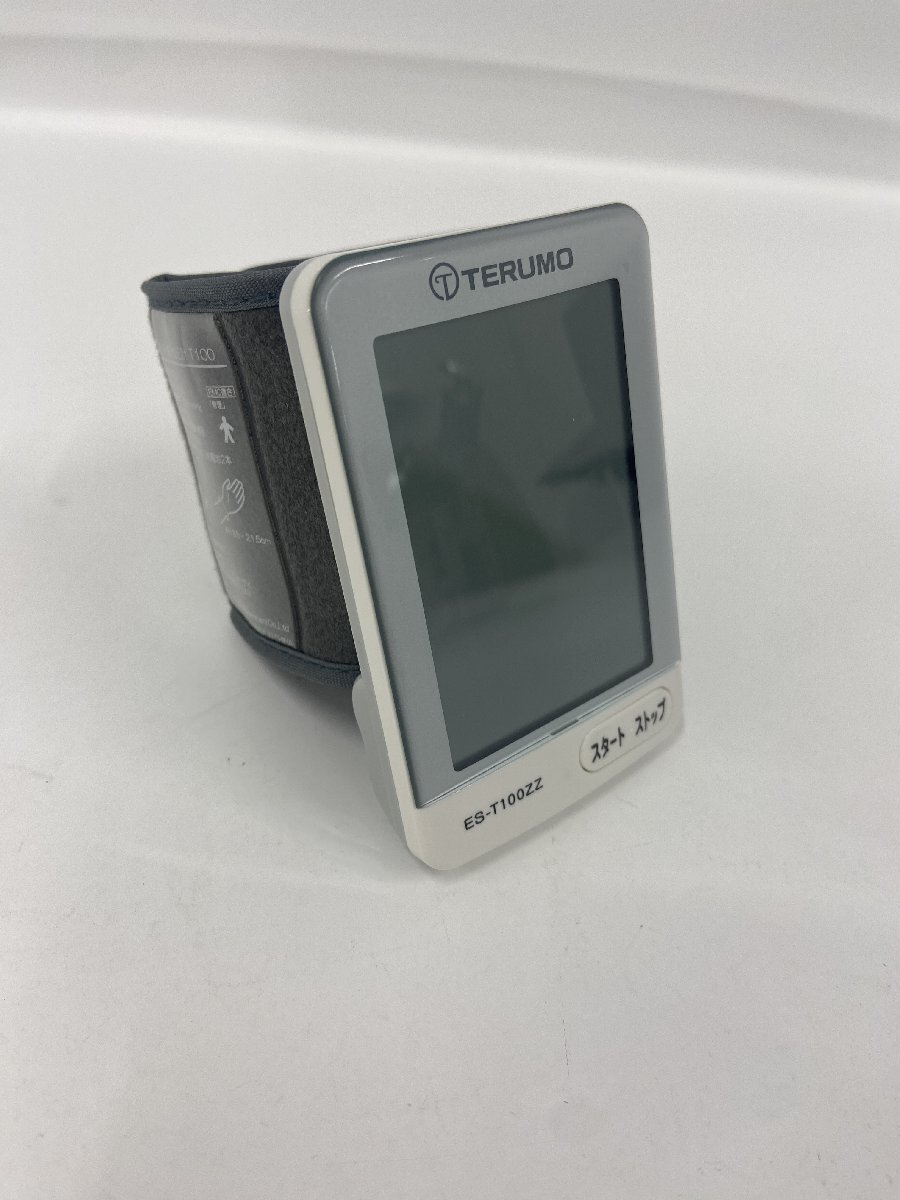 ●中古品　テルモ　手首式血圧計 ES-T100ZZ[ne]SSA115